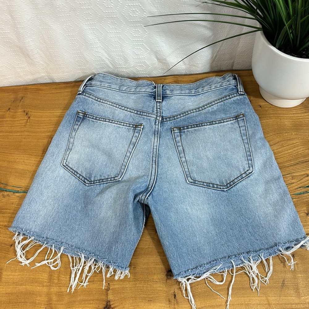 We the Free Free People Makai Cut off denim Shorts Size 25